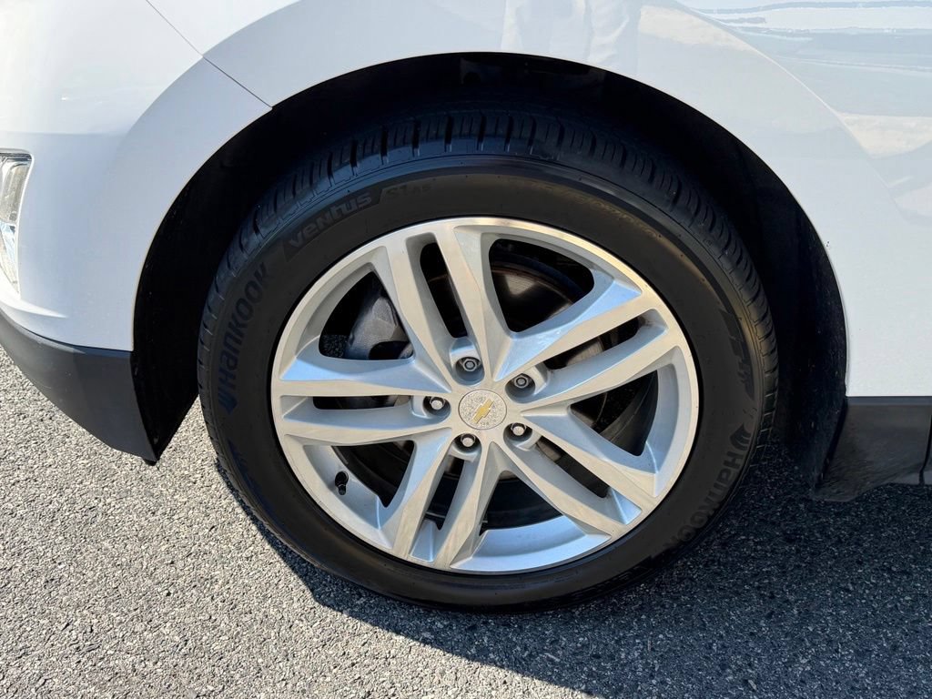 Used 2019 Chevrolet Equinox Premier AWD/4WD image 13
