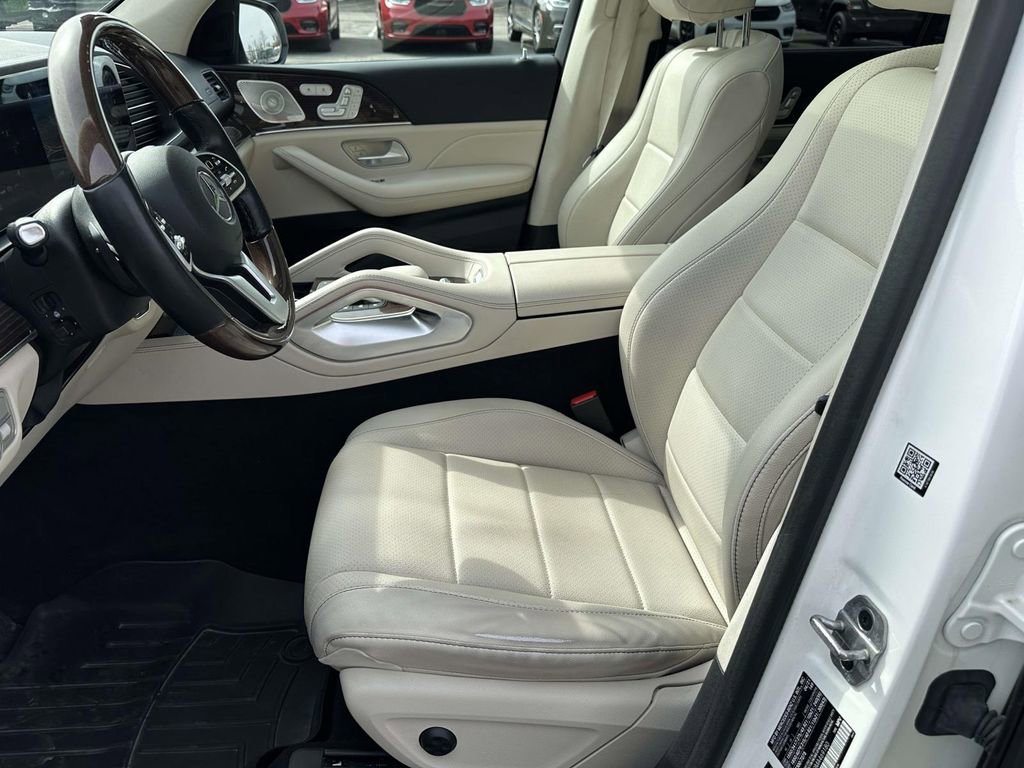 Used 2021 Mercedes-Benz GLS 450 4MATIC image 19