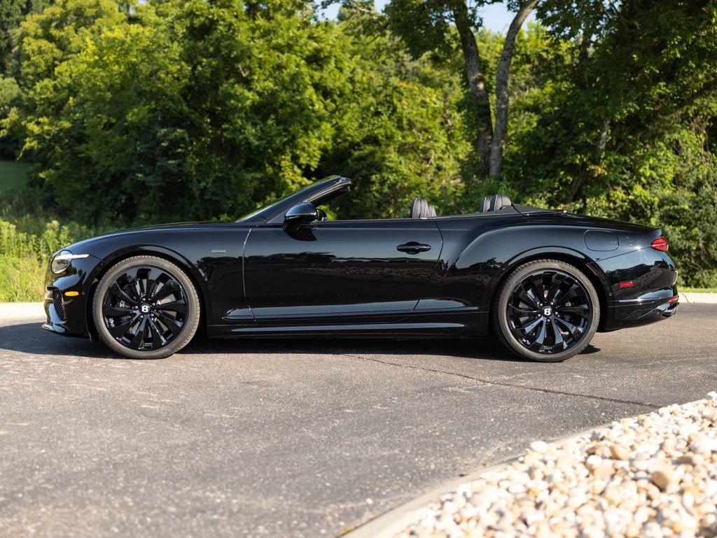 Used 2025 Bentley Continental GTC AWD/4WD image 8
