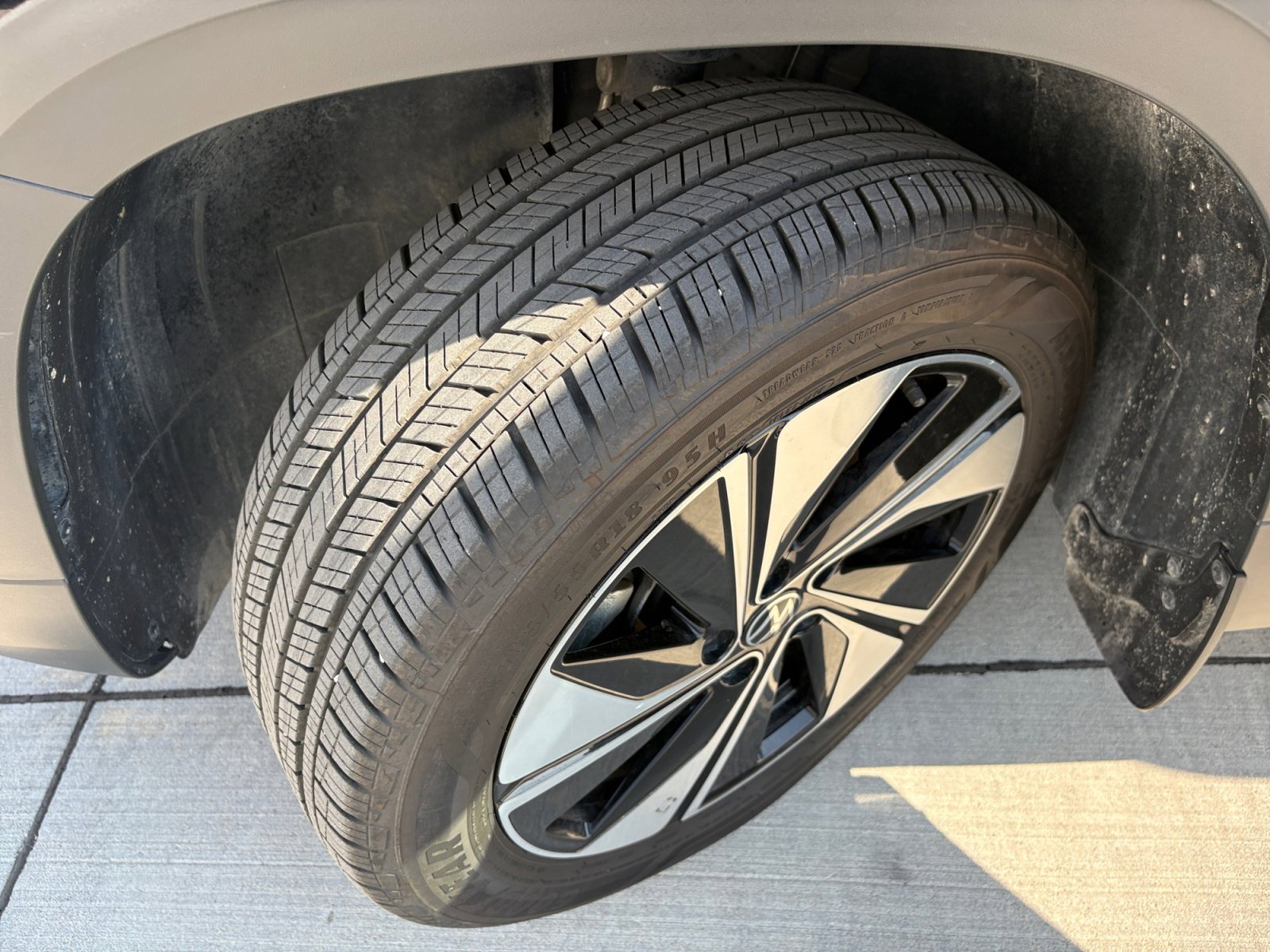 Used 2024 Volkswagen Taos SE image 20