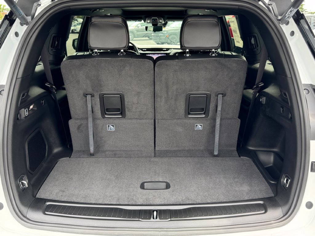 New 2026 Jeep Grand Cherokee L Limited AWD/4WD image 15