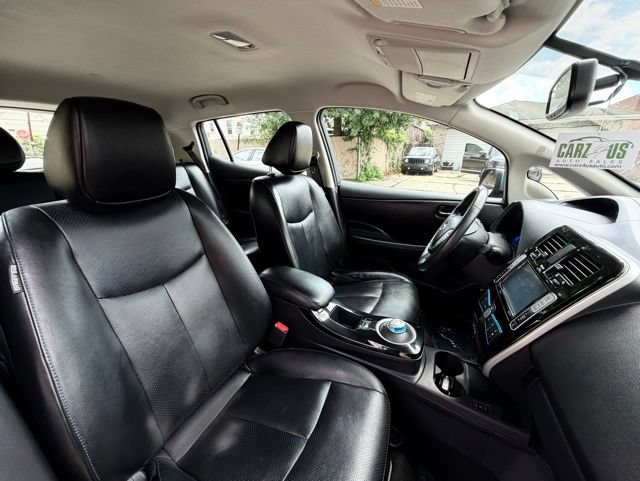 Used 2017 Nissan Leaf SL w/ Premium Package FWD image 24