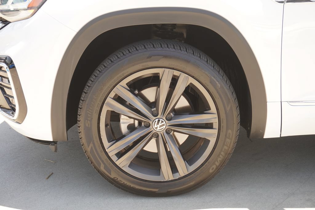 Used 2022 Volkswagen Atlas SEL R-Line AWD/4WD image 27