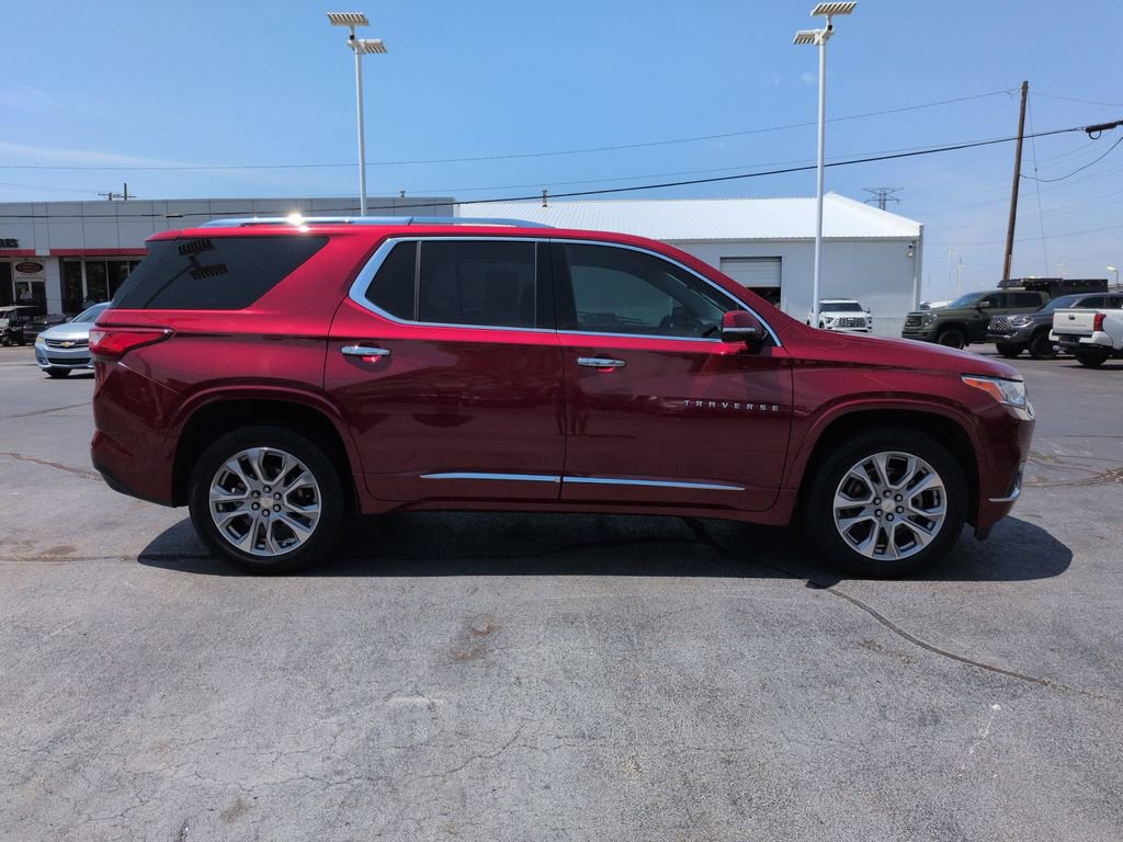 Used 2019 Chevrolet Traverse Premier w/ Driver Confidence II Package FWD image 6