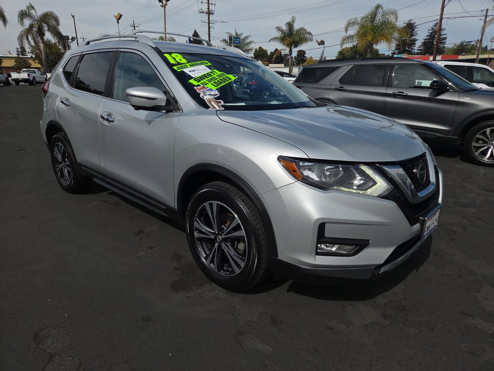 Used 2018 Nissan Rogue SL