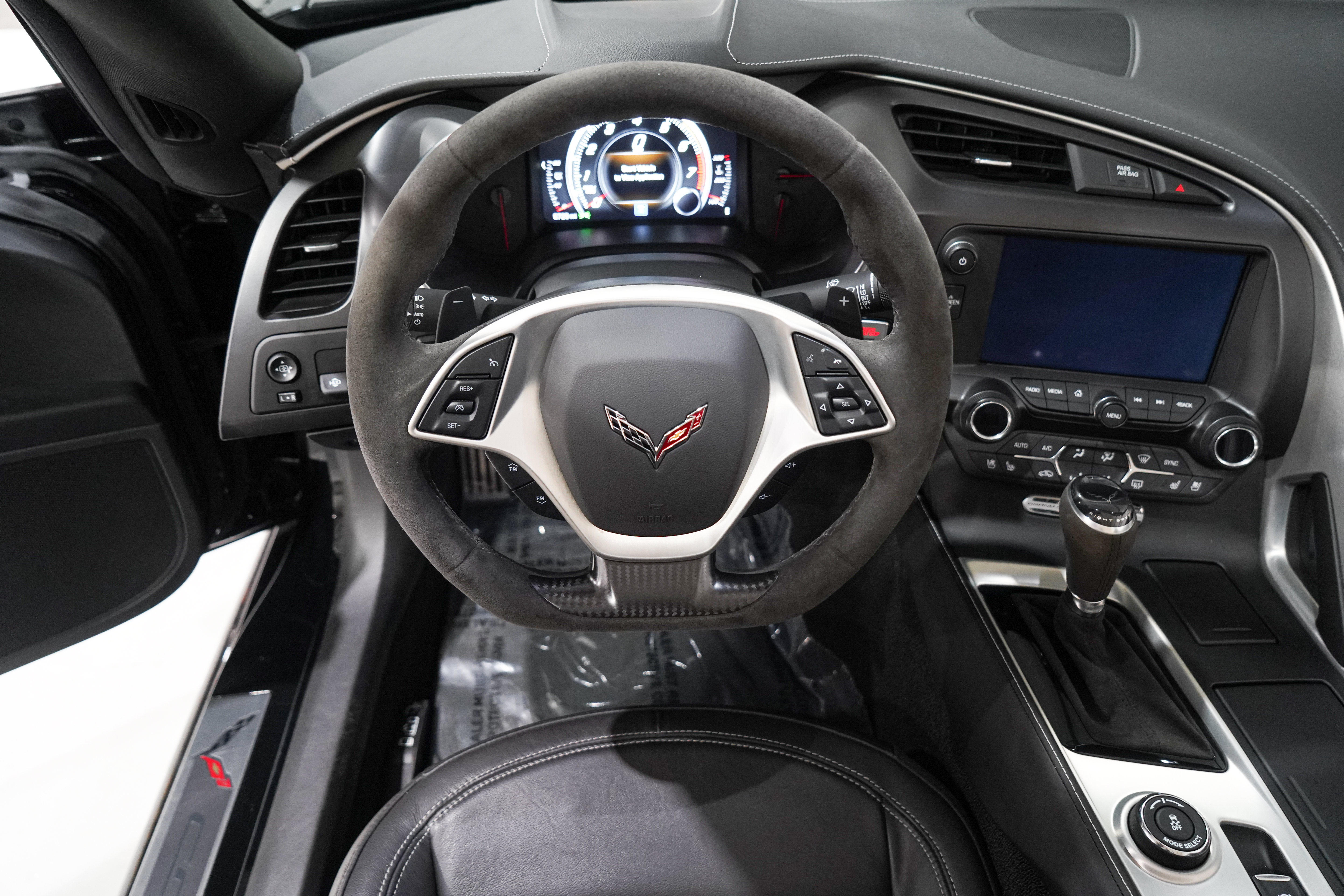 Used 2019 Chevrolet Corvette Grand Sport RWD image 11