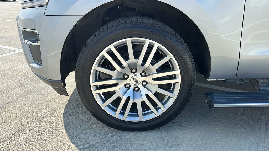 Used 2024 Ford Expedition Max Limited image 7