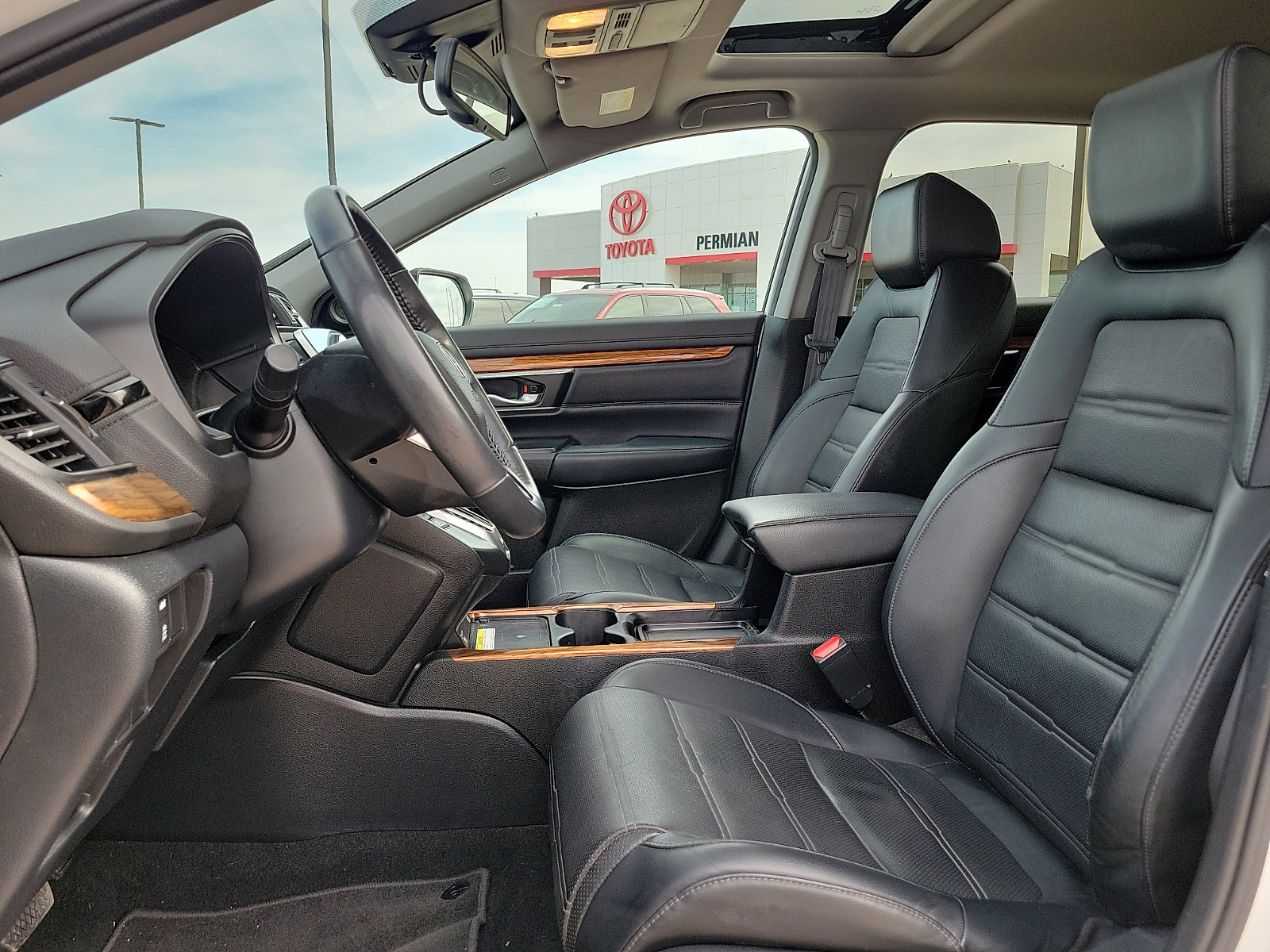 Used 2022 Honda CR-V Touring image 12