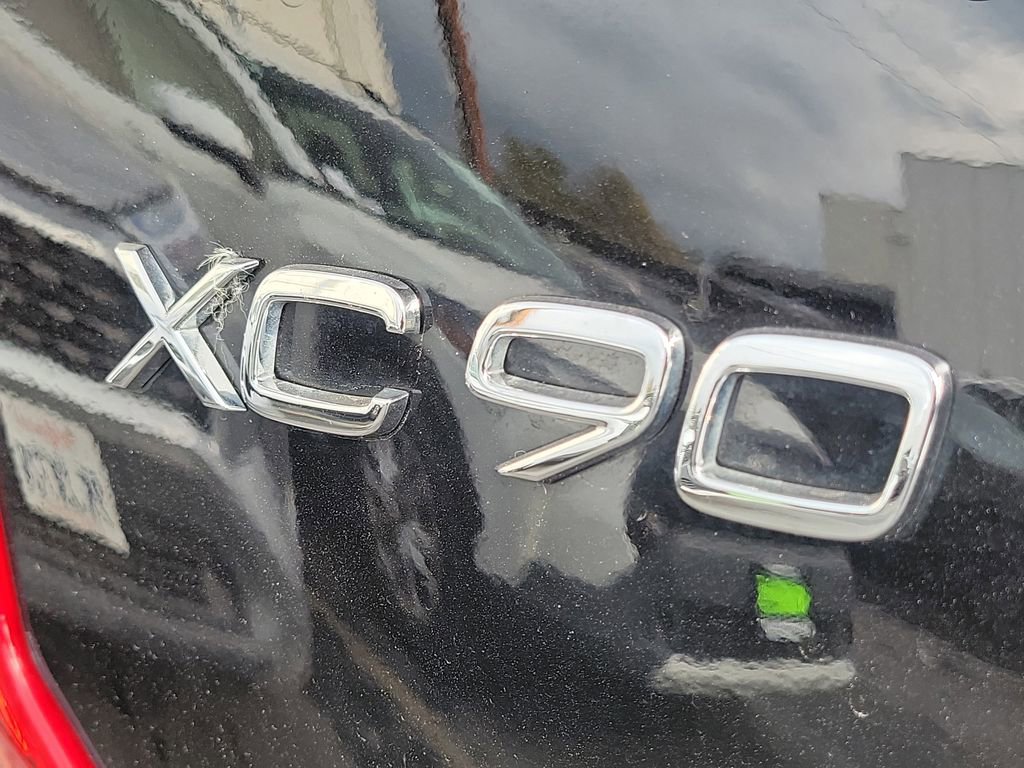 Used 2024 Volvo XC90 B5 Plus w/ Protection Package Premier image 7