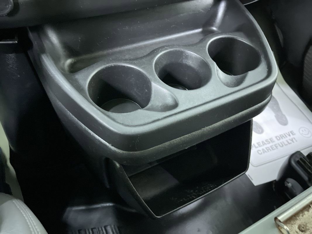 Used 2014 Chevrolet Express 2500 image 24