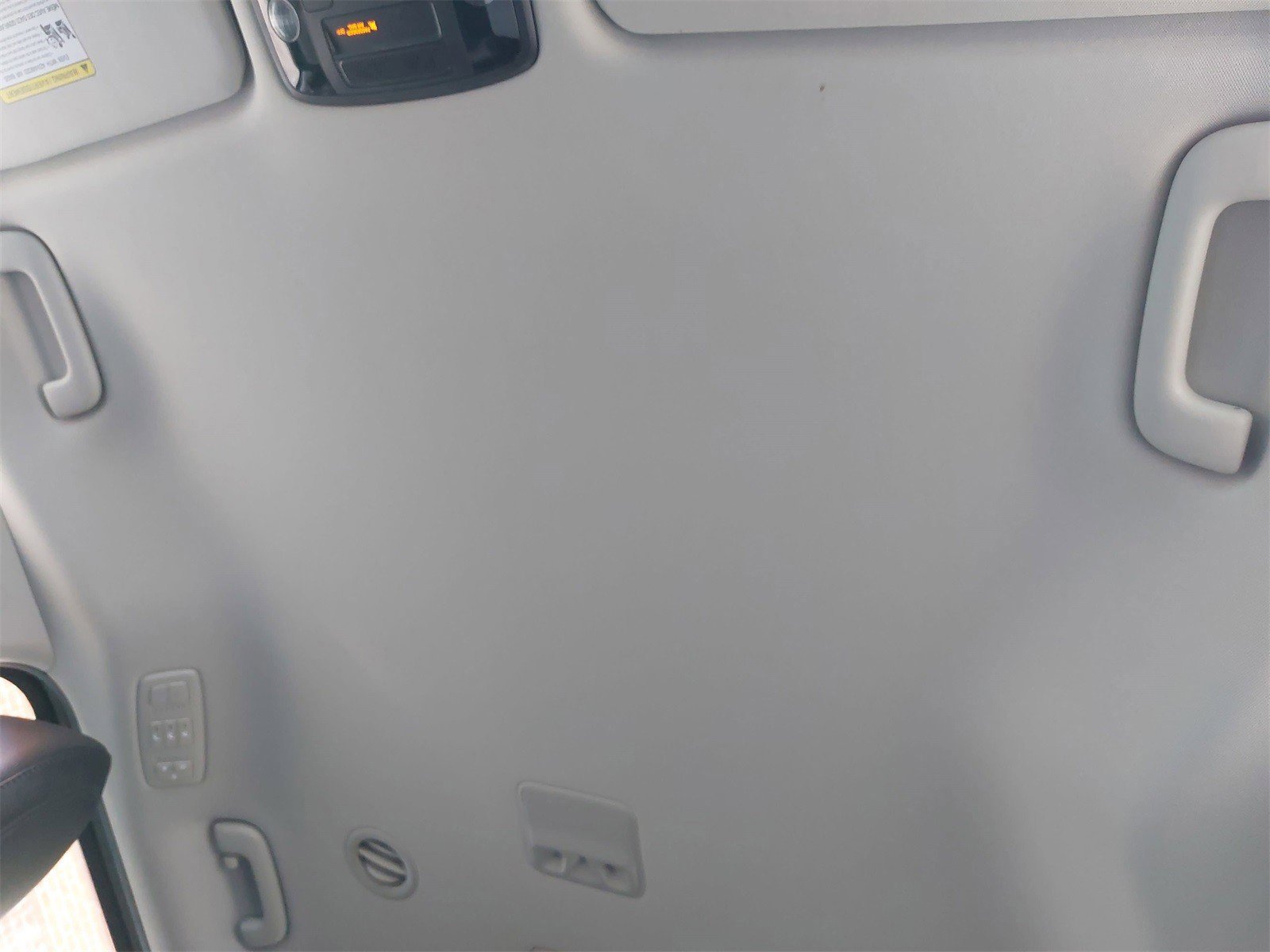 Certified 2024 Kia Carnival LX image 35