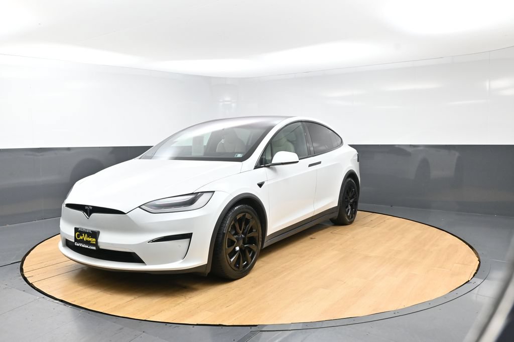 Used 2023 Tesla Model X AWD/4WD image 4