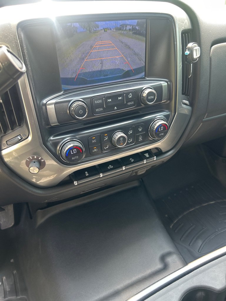 Used 2015 Chevrolet Silverado 2500 LT AWD/4WD image 12