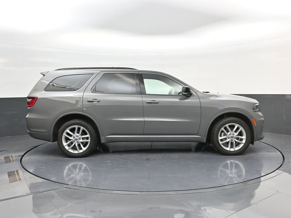Used 2025 Dodge Durango GT AWD/4WD image 9
