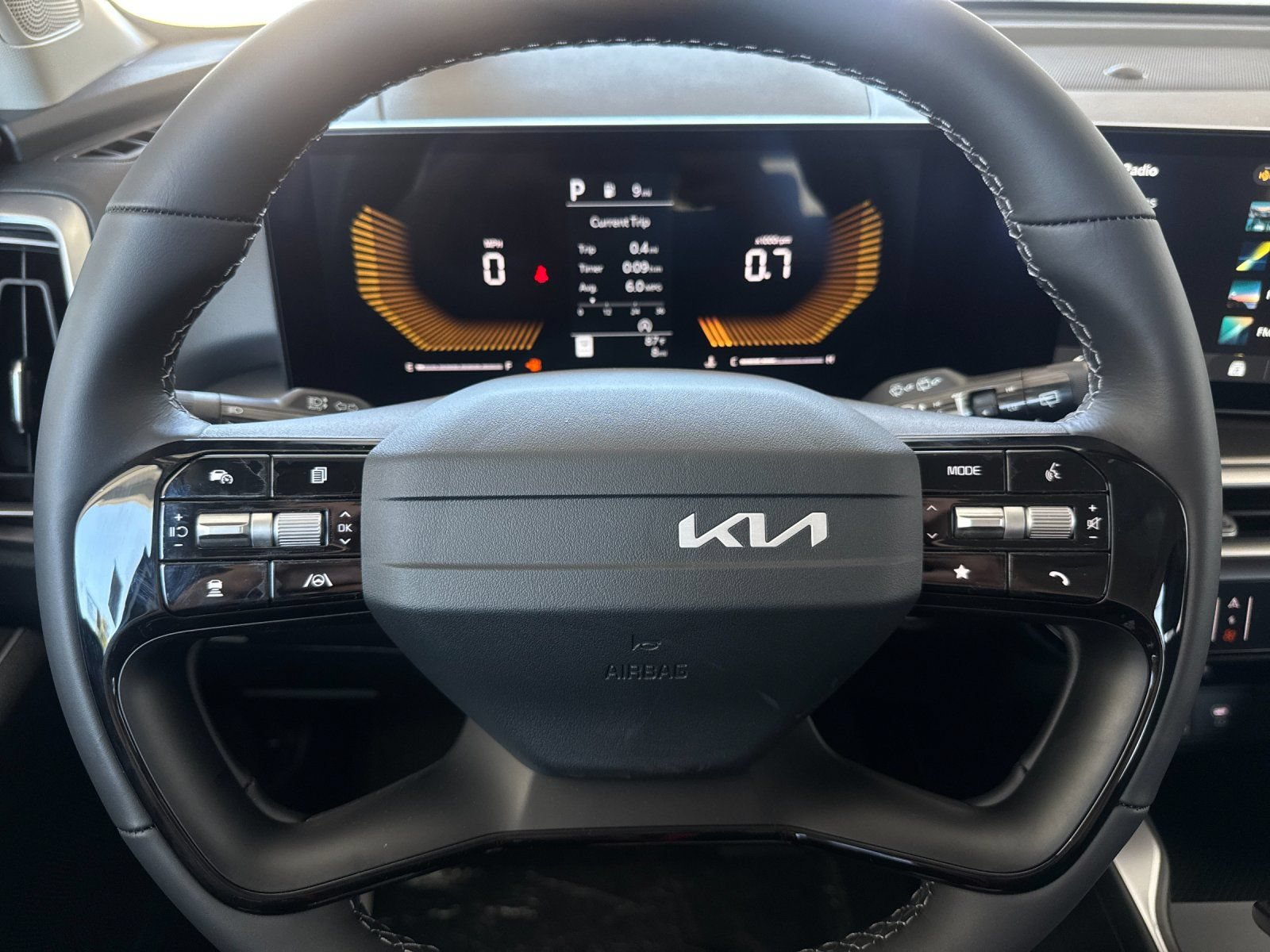 New 2026 Kia Sorento LX FWD image 22