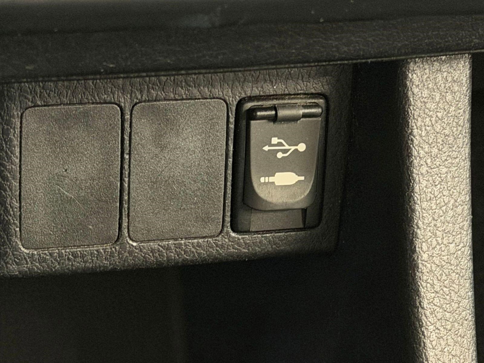 Used 2016 Toyota Corolla L FWD image 26