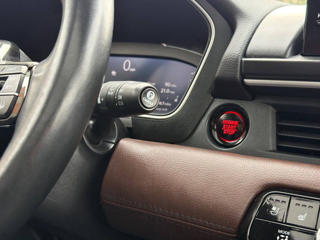 Used 2023 Honda Pilot Elite image 32