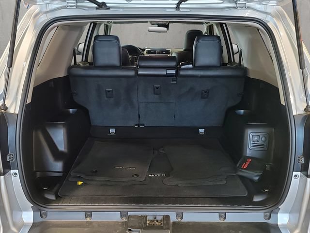 Used 2020 Toyota 4Runner Limited AWD/4WD image 40
