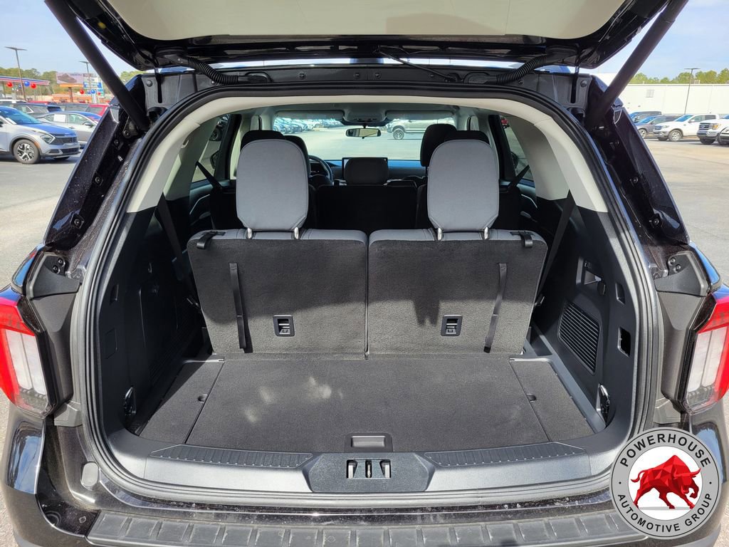 Certified 2025 Ford Explorer Active image 13