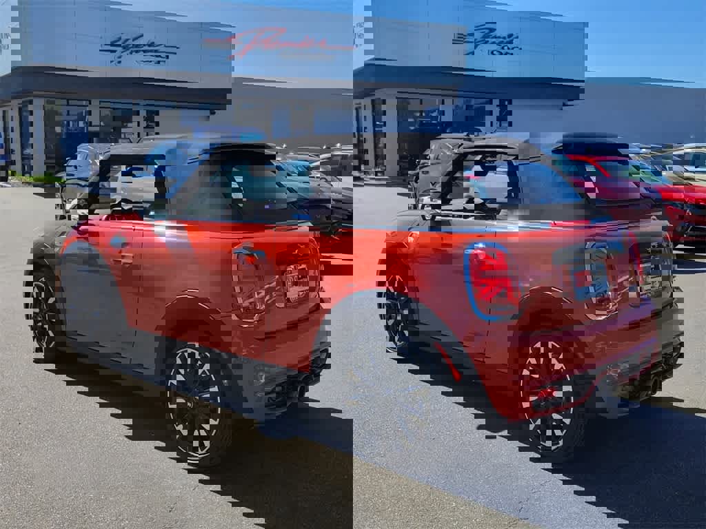 Used 2021 MINI Cooper S image 3