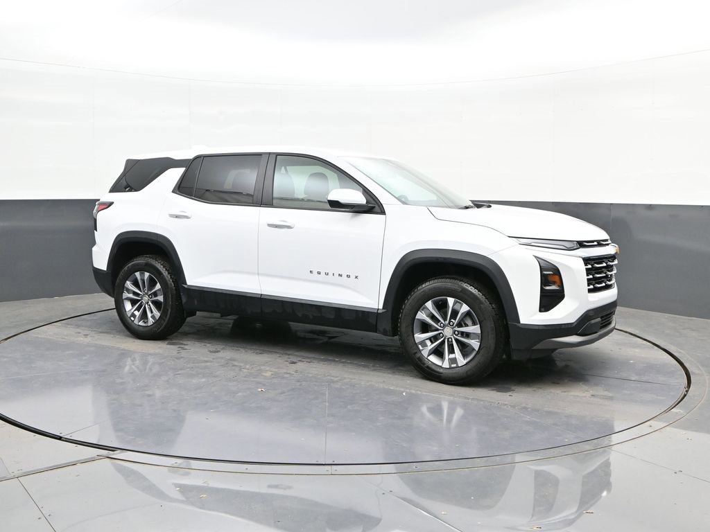 Used 2025 Chevrolet Equinox LT image 17