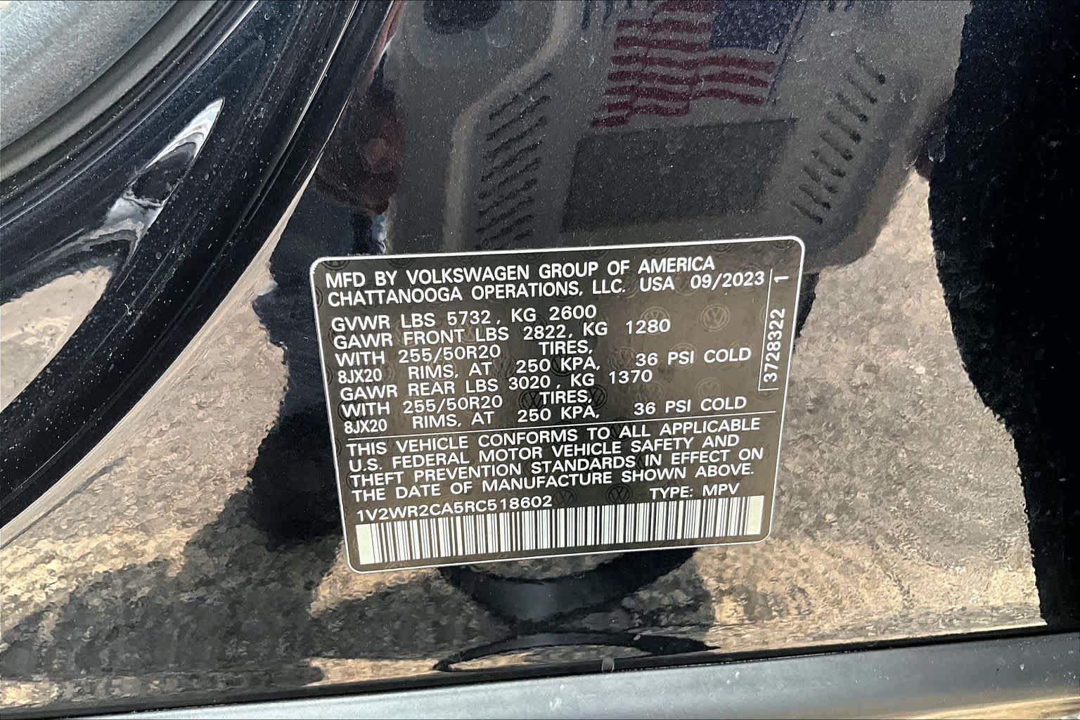 Certified 2024 Volkswagen Atlas SE FWD image 34