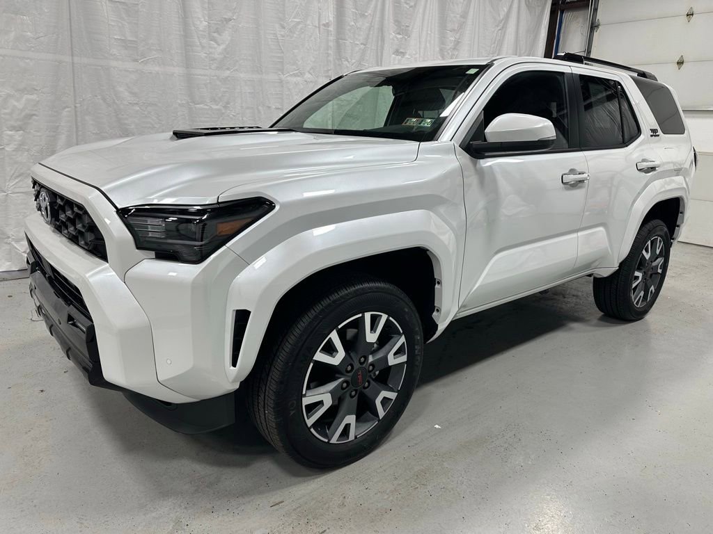 Used 2025 Toyota 4Runner TRD Sport image 3