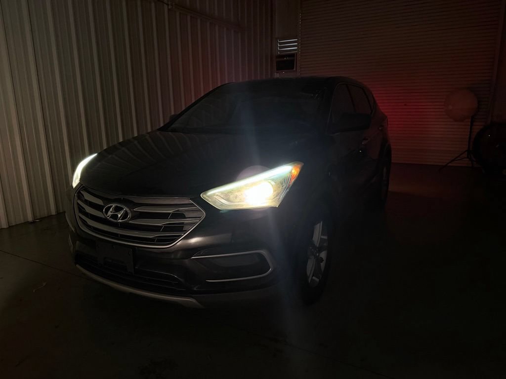 Used 2017 Hyundai Santa Fe Sport FWD image 8
