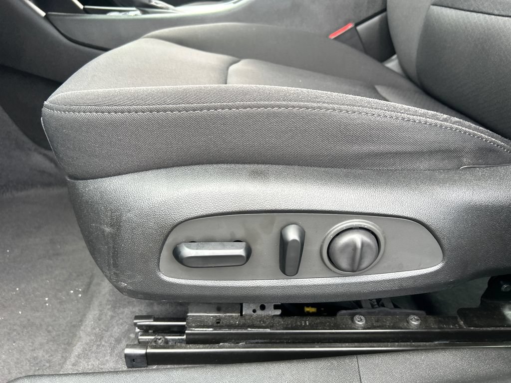 Used 2019 Chevrolet Malibu RS w/ LPO, Convenience Package 1 FWD image 18