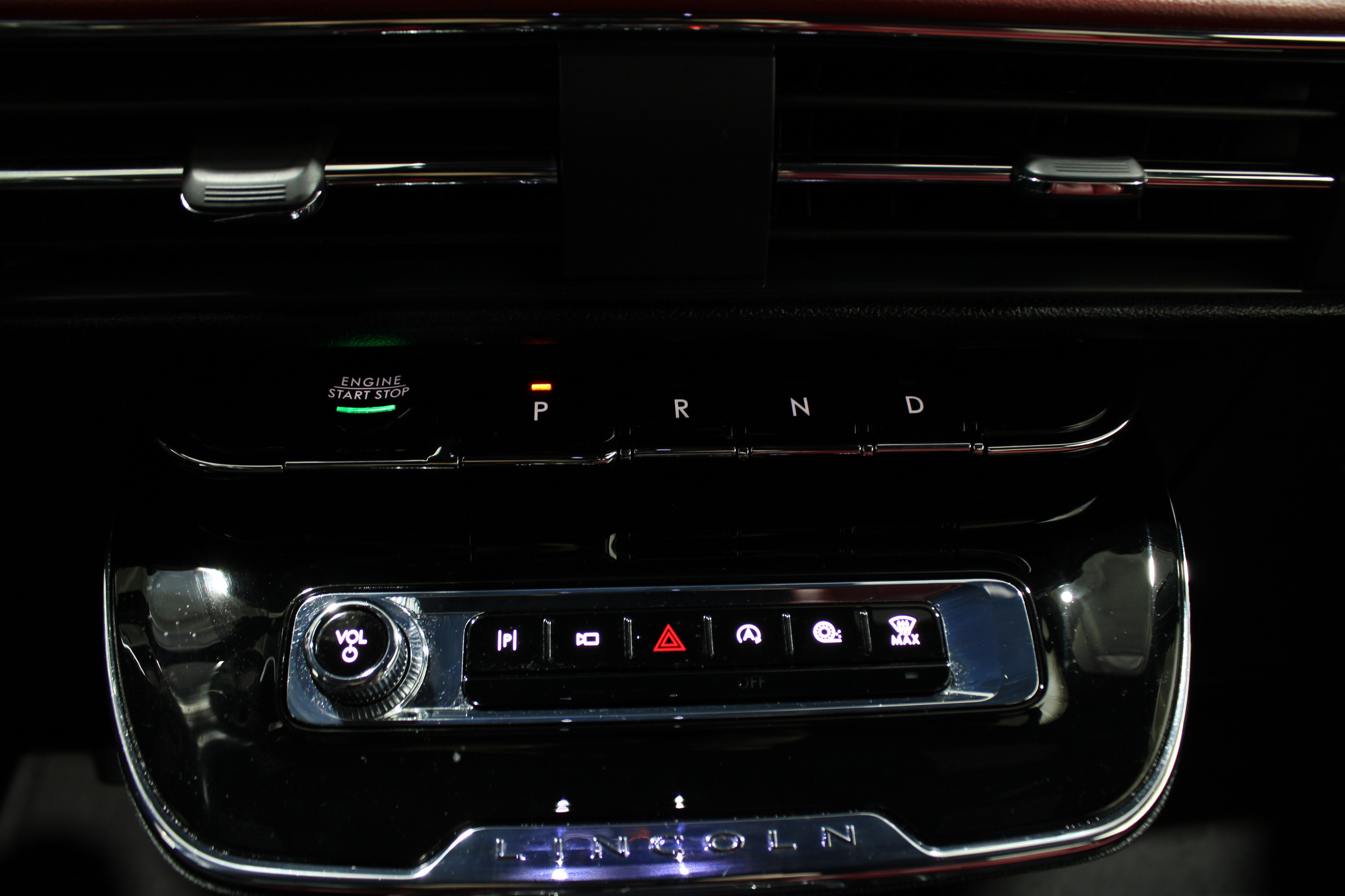 Certified 2023 Lincoln Corsair Reserve w/ Equipment Group 201A image 20