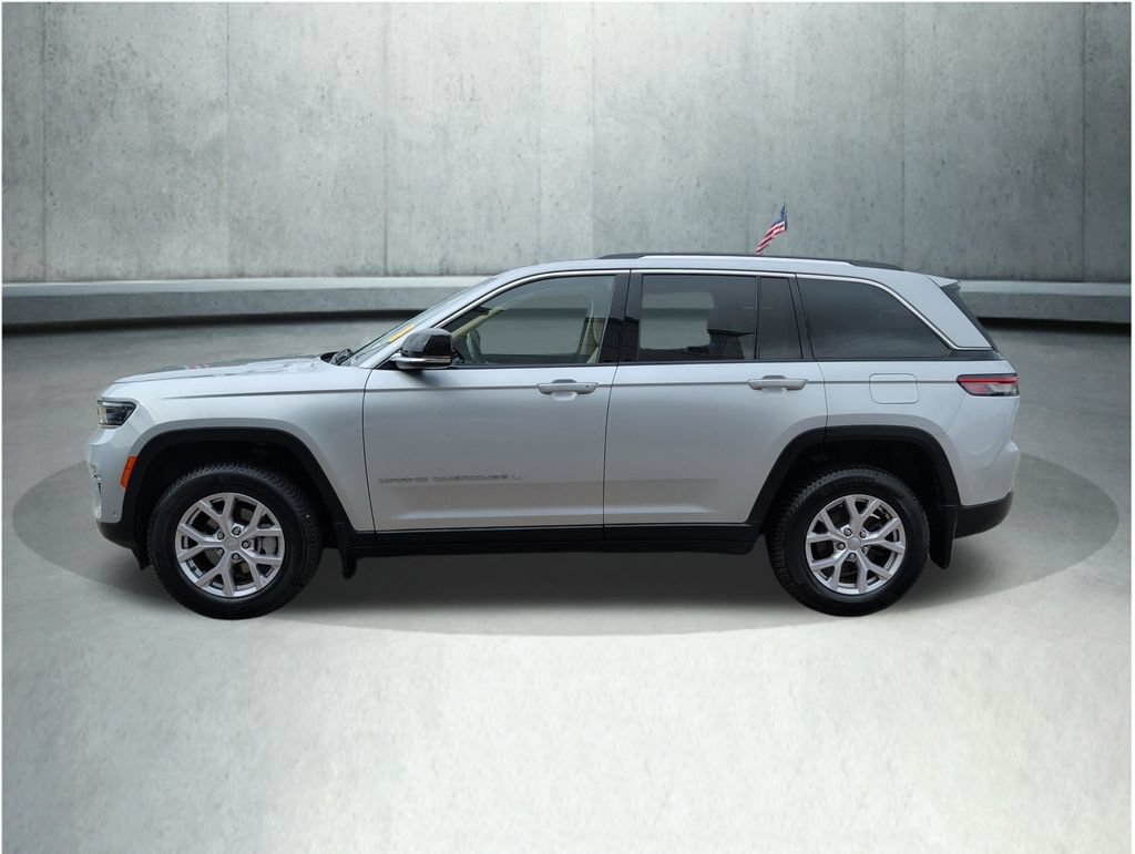 Used 2022 Jeep Grand Cherokee Limited w/ Luxury Tech Group II AWD/4WD video 2