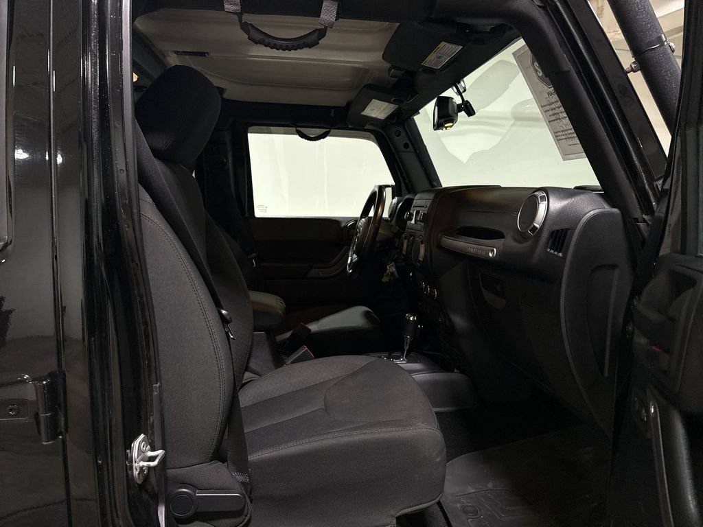 Used 2016 Jeep Wrangler Unlimited Sport w/ Quick Order Package 24S AWD/4WD image 19