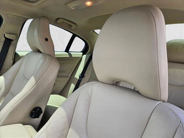 Used 2014 Volvo S60 T5 FWD image 14