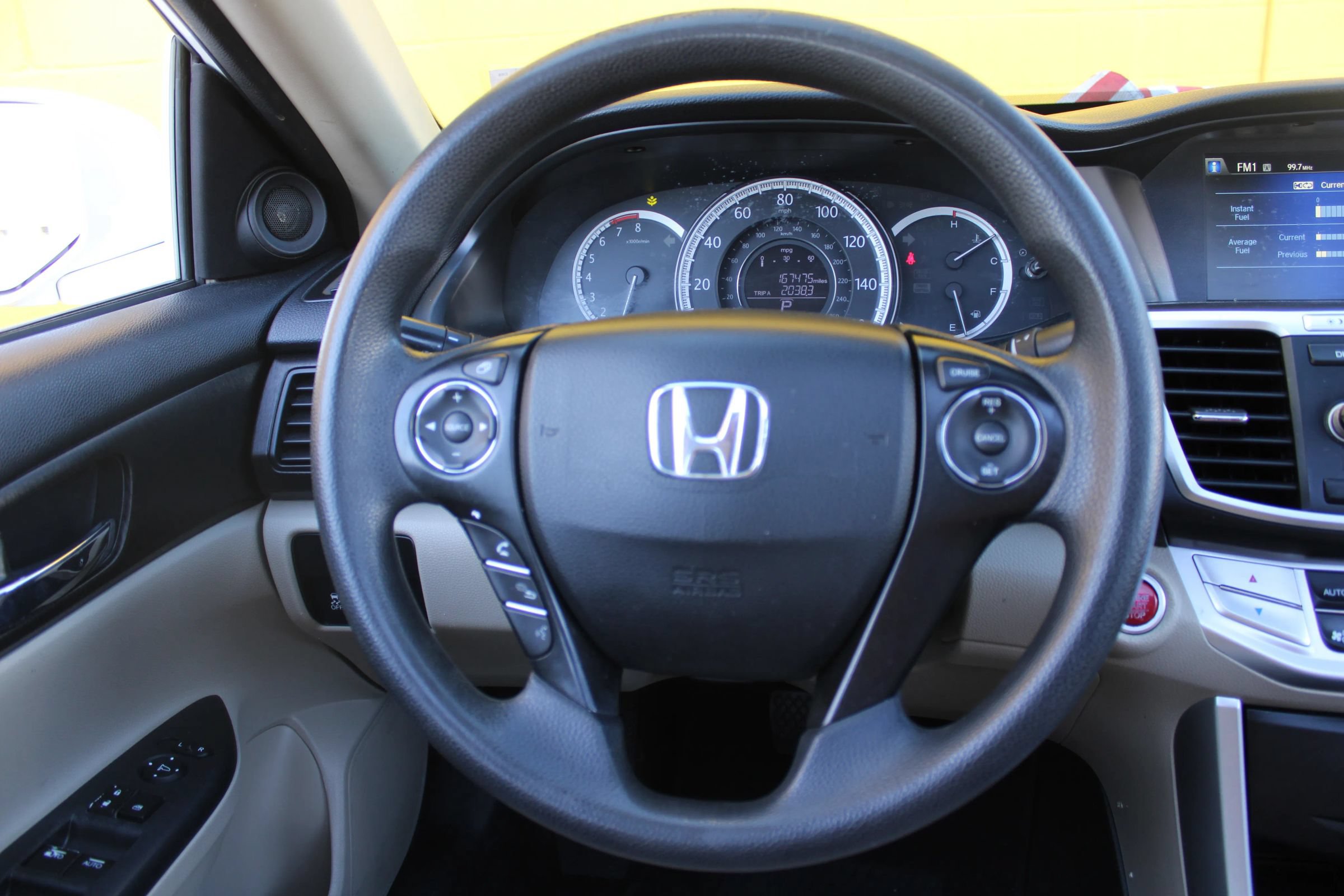Used 2015 Honda Accord EX image 29