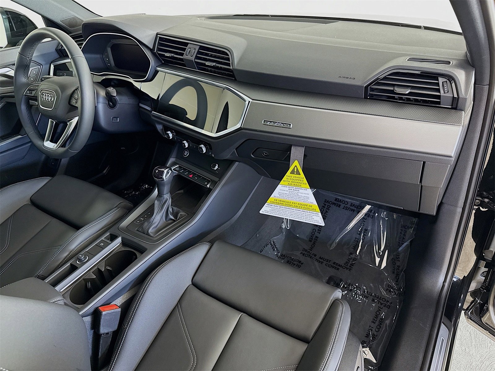 New 2025 Audi Q3 2.0T Premium image 29