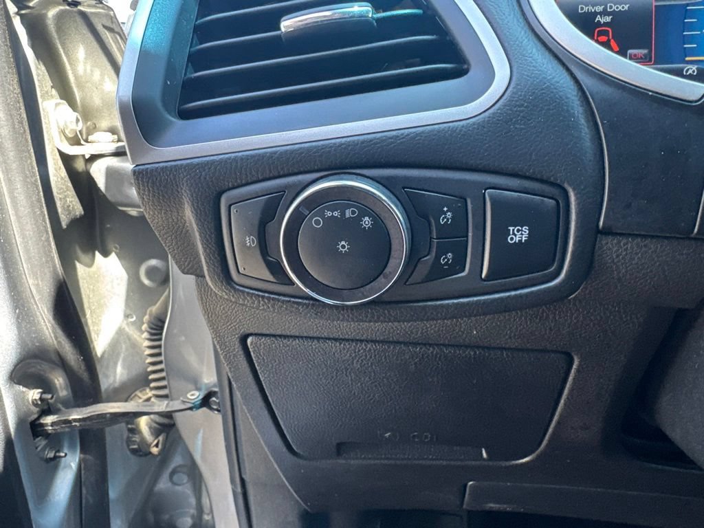 Used 2020 Ford Edge SEL AWD/4WD image 19