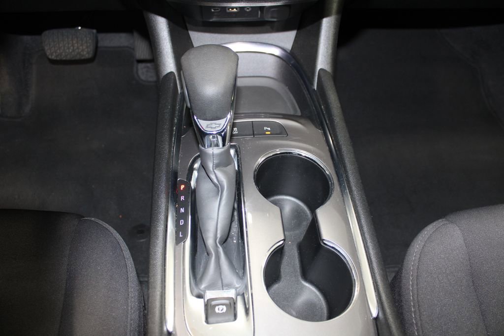 Used 2024 Chevrolet Malibu LT image 39