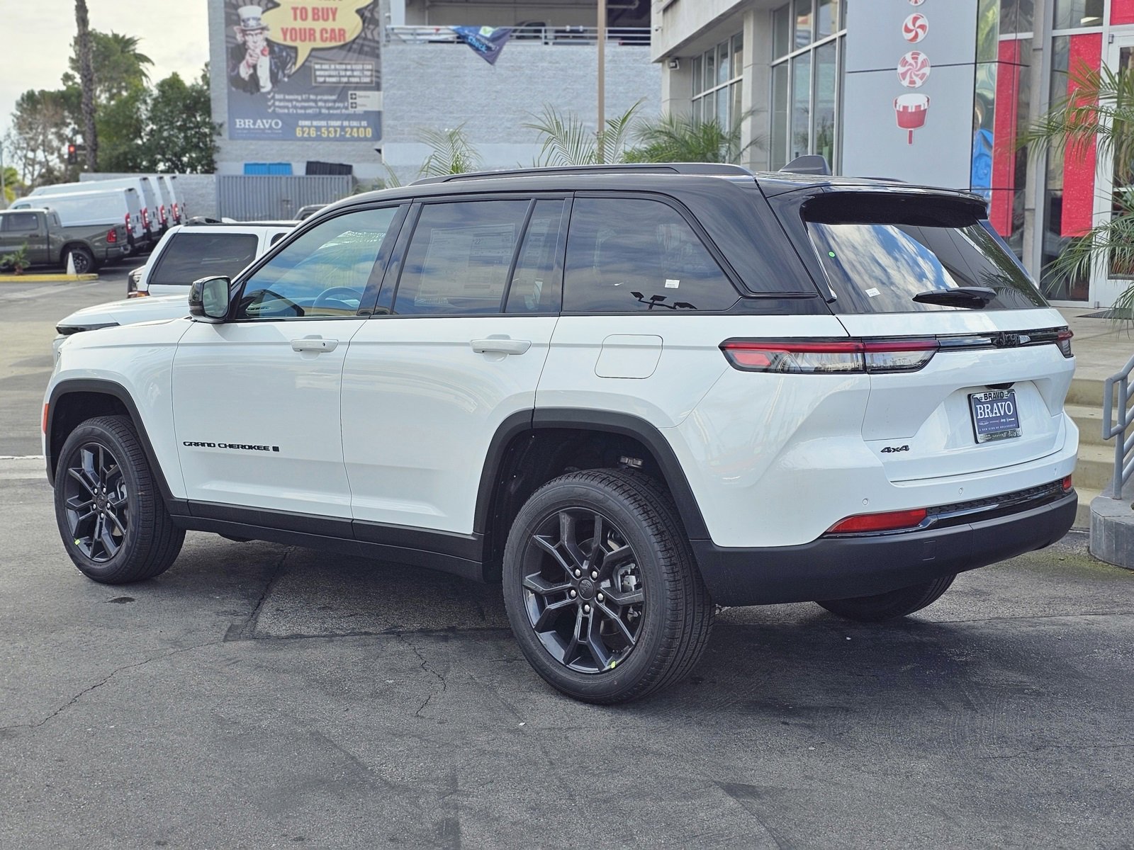 New 2025 Jeep Grand Cherokee Limited image 5