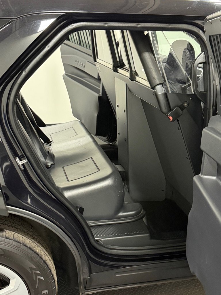 Used 2021 Ford Explorer 4WD Police Interceptor image 10