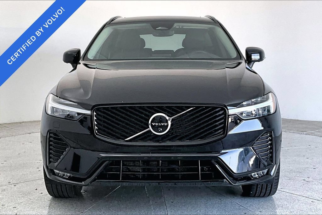 Certified 2026 Volvo XC60 B5 Plus AWD/4WD image 3