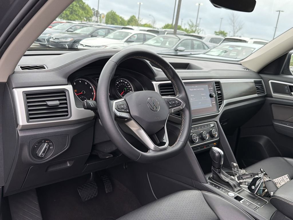 Used 2021 Volkswagen Atlas SE image 10