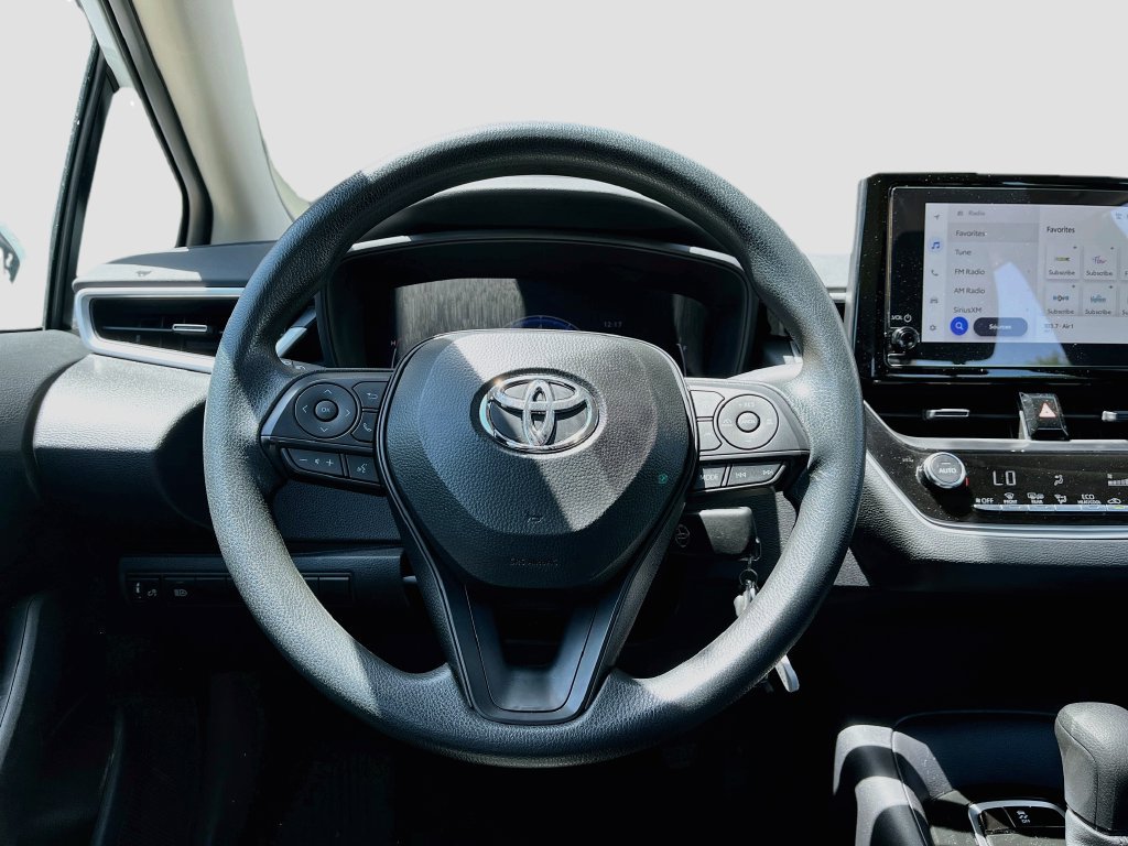 Used 2026 Toyota Corolla LE FWD image 11