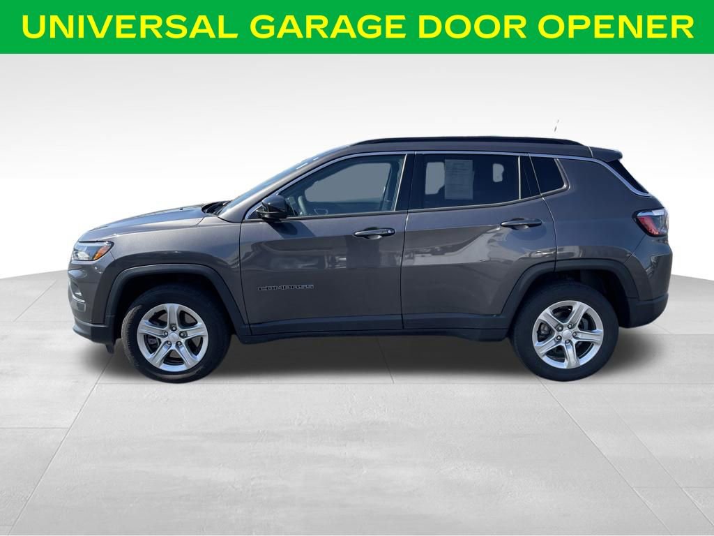 Used 2023 Jeep Compass Latitude w/ Convenience Group image 7