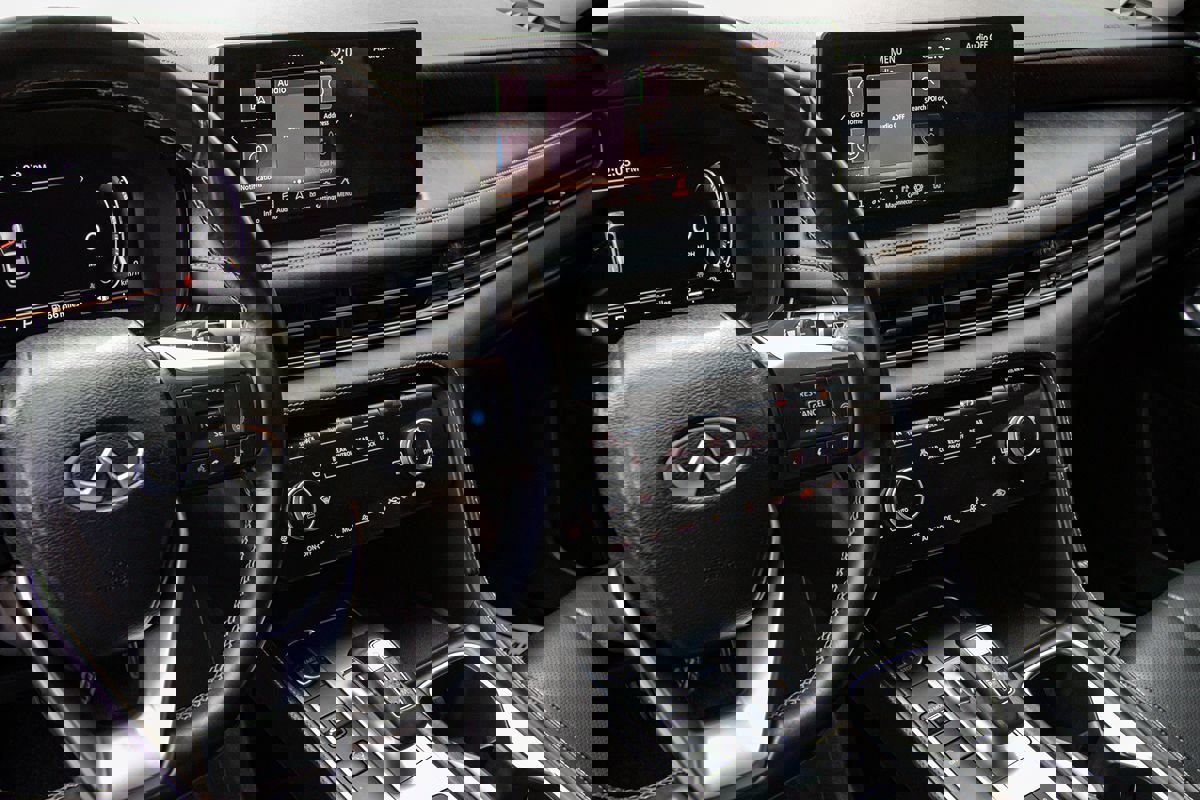 Used 2022 INFINITI QX60 Sensory w/ Cargo Package image 13