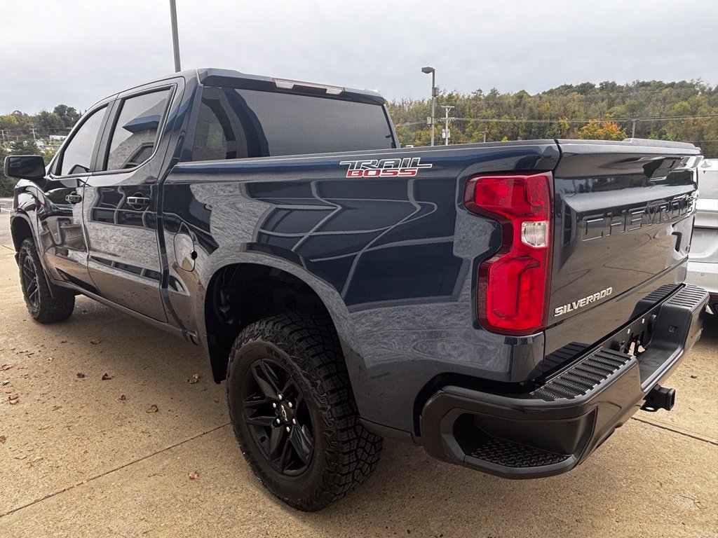 Used 2021 Chevrolet Silverado 1500 LT Trail Boss AWD/4WD image 6