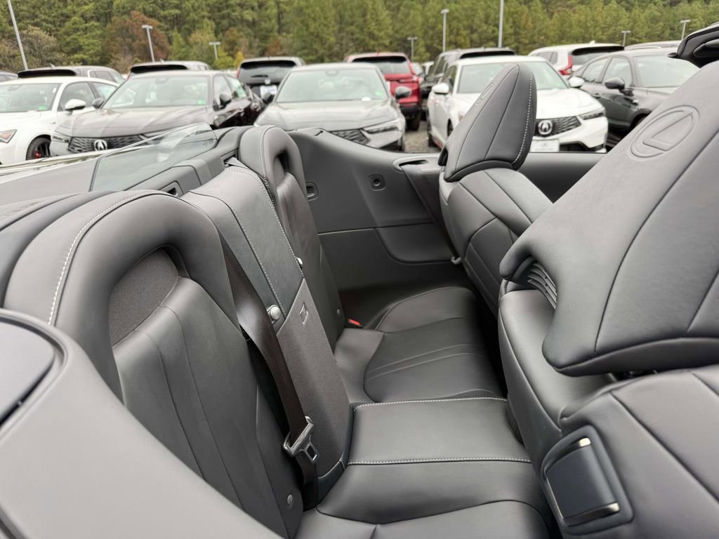 Used 2023 Lexus LC 500 Convertible image 13