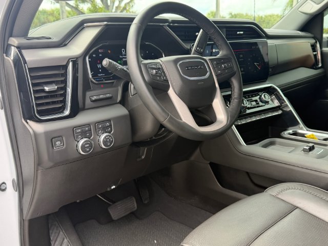 Certified 2025 GMC Sierra 2500 Denali w/ Denali Reserve Package AWD/4WD image 13