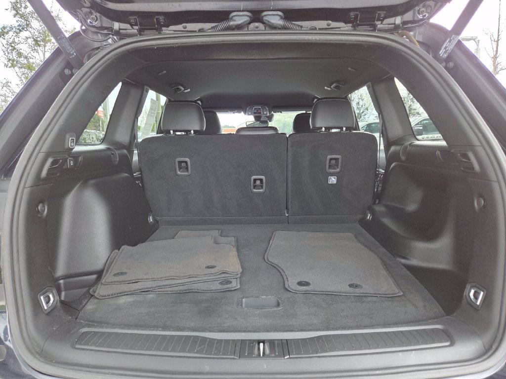 Used 2024 Jeep Grand Cherokee Limited AWD/4WD image 20