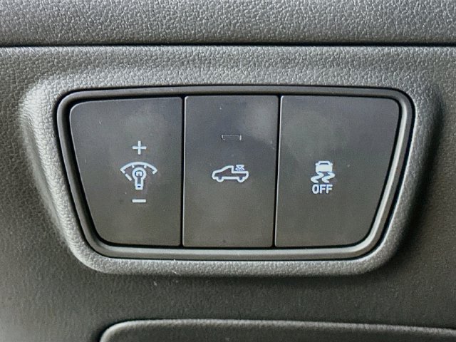 Used 2022 Hyundai Santa Cruz SEL w/ Activity Package FWD image 19