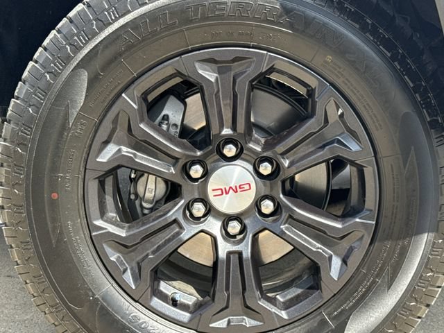 Used 2023 GMC Canyon Elevation AWD/4WD image 10